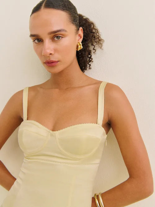 Vestido de cetim Musa
